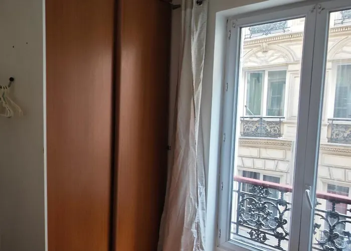 Le Jarry A Gare De L\'Est
